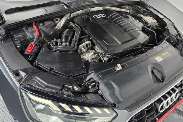 2022 Audi A4 с пробегом 64 549 км