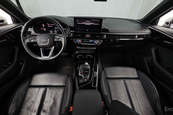 2021 Audi A4 с пробегом 69 349 км