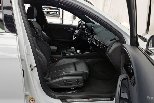 2021 Audi A4 с пробегом 69 349 км