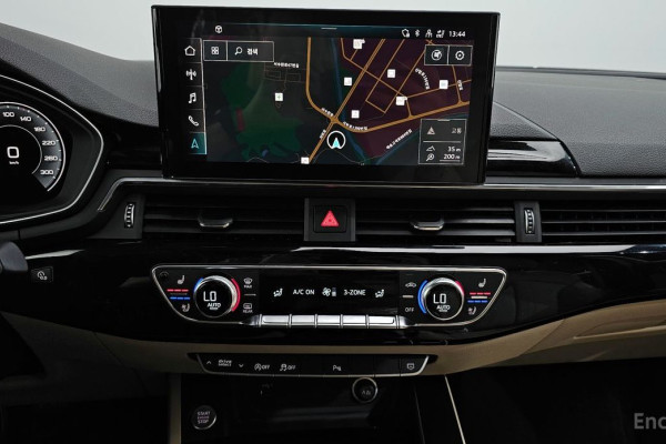 2021 Audi A4 с пробегом 46 626 км