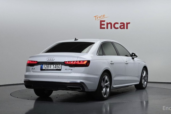 2021 Audi A4 с пробегом 30 976 км