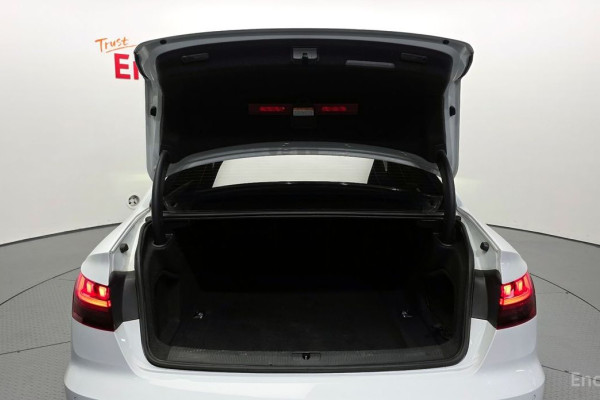 2021 Audi A4 с пробегом 31 835 км