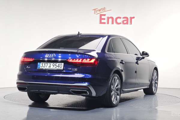 2023 Audi A4 с пробегом 17 325 км