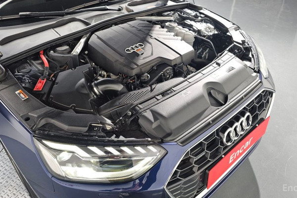 2023 Audi A4 с пробегом 17 325 км