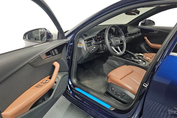 2023 Audi A4 с пробегом 17 325 км