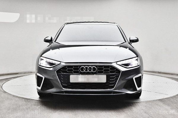 2021 Audi A4 с пробегом 74 097 км