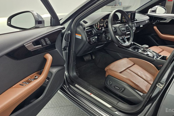 2021 Audi A4 с пробегом 42 190 км