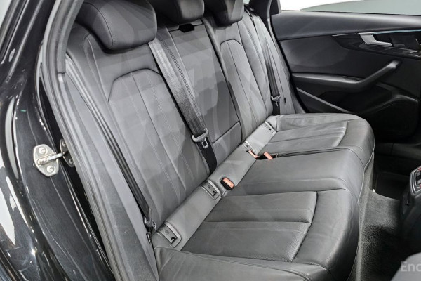 2021 Audi A4 с пробегом 45 377 км