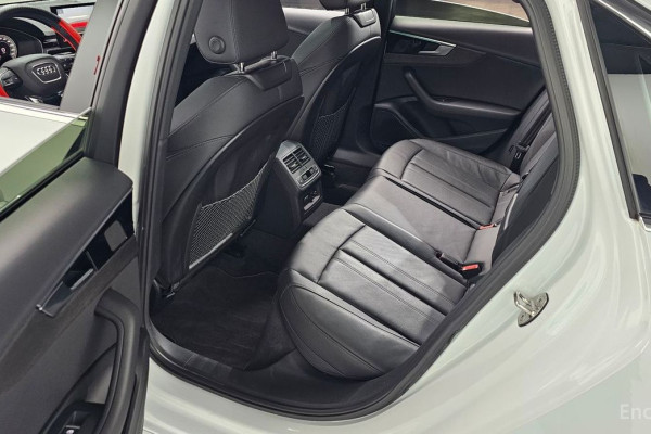 2023 Audi A4 с пробегом 27 717 км