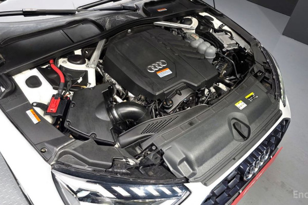 2021 Audi A4 с пробегом 56 540 км