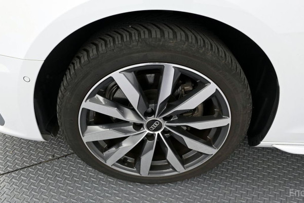 2022 Audi A4 с пробегом 13 324 км