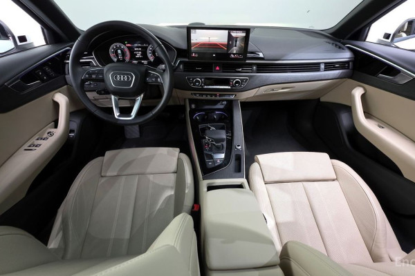 2022 Audi A4 с пробегом 13 324 км