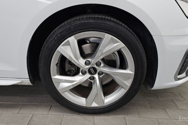 2021 Audi A4 с пробегом 62 038 км