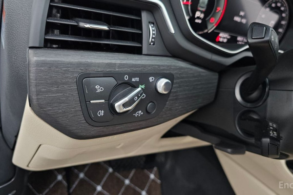 2023 Audi A5 с пробегом 46 247 км