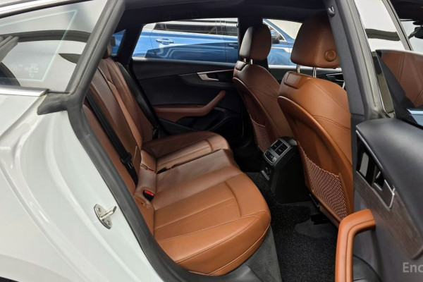 2023 Audi A5 с пробегом 28 030 км