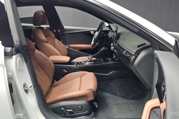 2021 Audi A5 с пробегом 33 963 км