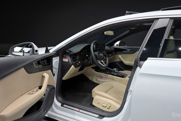 2023 Audi A5 с пробегом 39 246 км