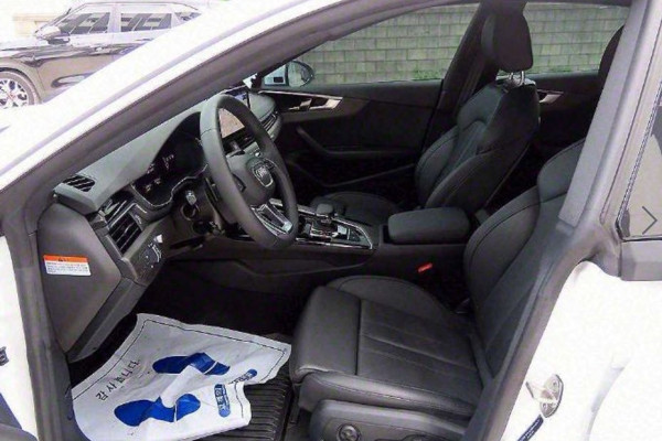 2023 Audi A5 с пробегом 29 770 км