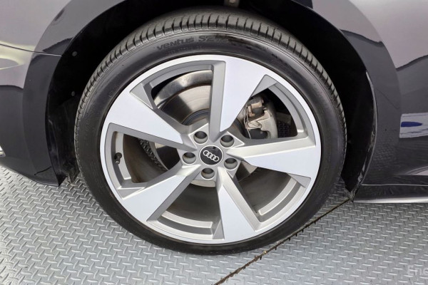 2021 Audi A5 с пробегом 40 541 км