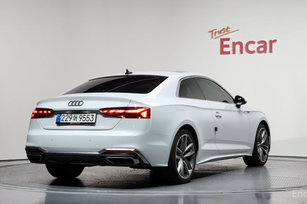 2022 Audi A5 с пробегом 74 731 км