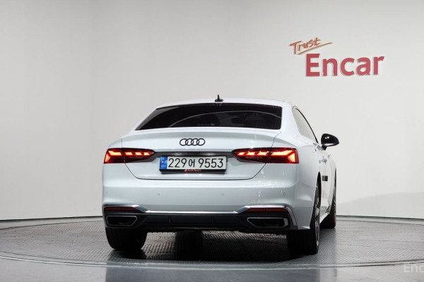 2022 Audi A5 с пробегом 74 731 км