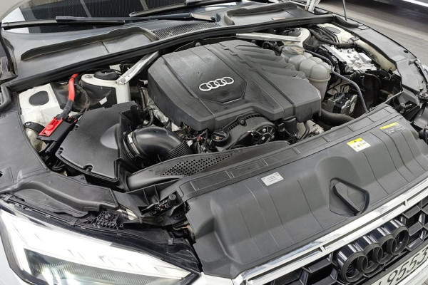 2022 Audi A5 с пробегом 74 731 км