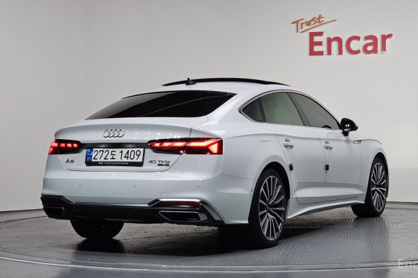 2022 Audi A5 с пробегом 47 069 км