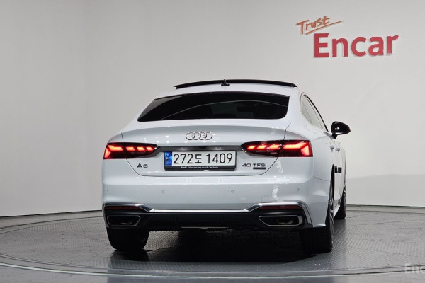 2022 Audi A5 с пробегом 47 069 км