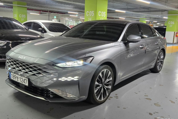 2023 Kia K8 с пробегом 30 000 км