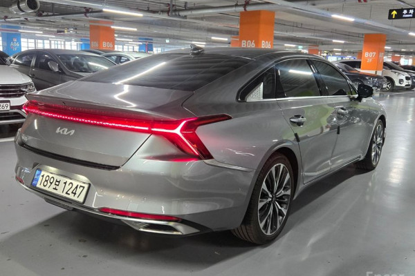 2023 Kia K8 с пробегом 30 000 км