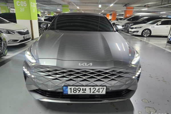 2023 Kia K8 с пробегом 30 000 км