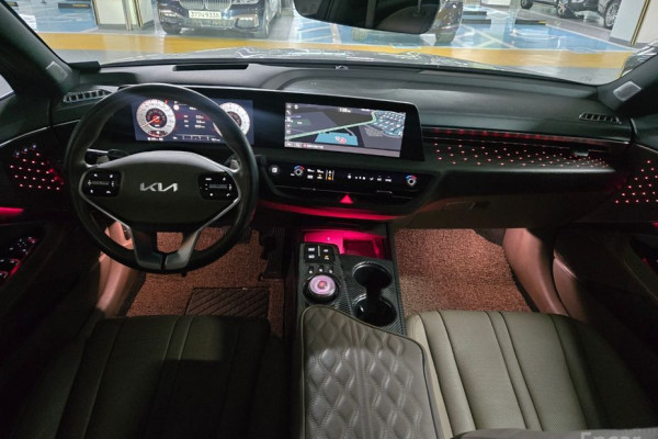 2023 Kia K8 с пробегом 30 000 км