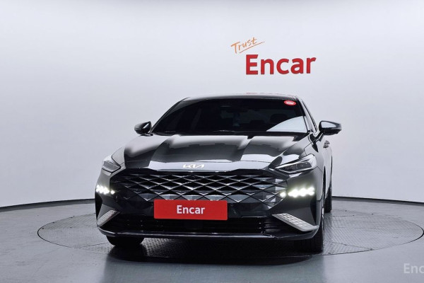 2023 Kia K8 с пробегом 19 667 км