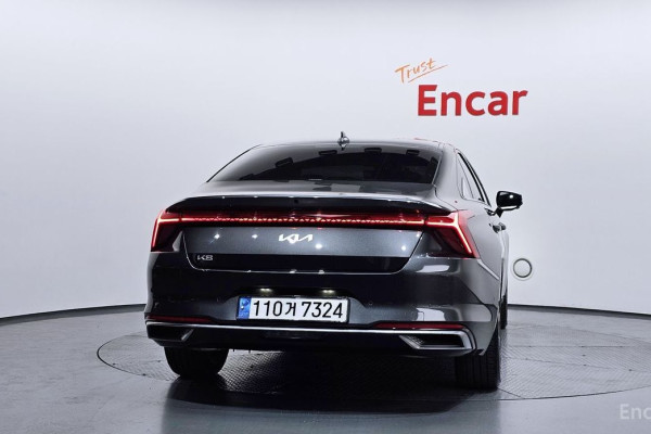 2023 Kia K8 с пробегом 19 667 км