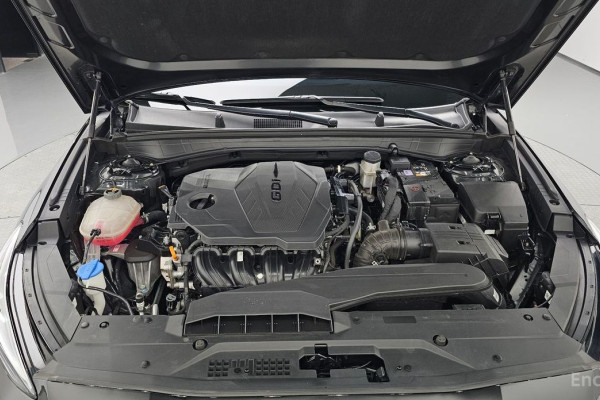 2023 Kia K8 с пробегом 76 545 км