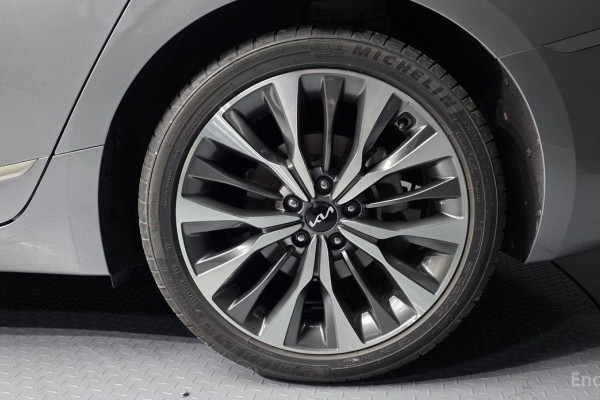 2023 Kia K8 с пробегом 29 885 км