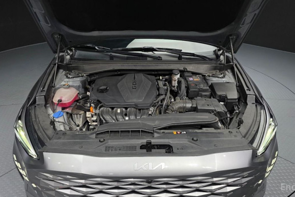 2023 Kia K8 с пробегом 29 885 км