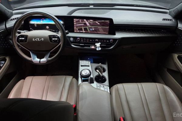 2023 Kia K8 с пробегом 29 885 км