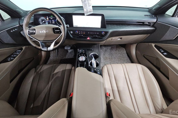 2023 Kia K8 с пробегом 19 667 км