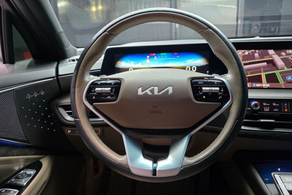 2023 Kia K8 с пробегом 29 885 км
