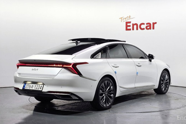 2023 Kia K8 с пробегом 23 408 км