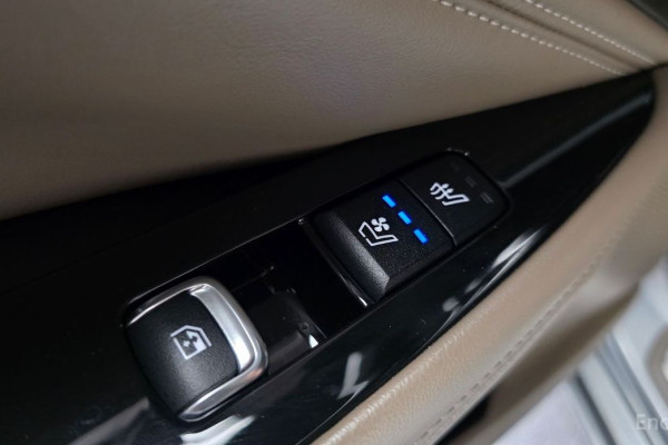 2023 Kia K8 с пробегом 29 885 км