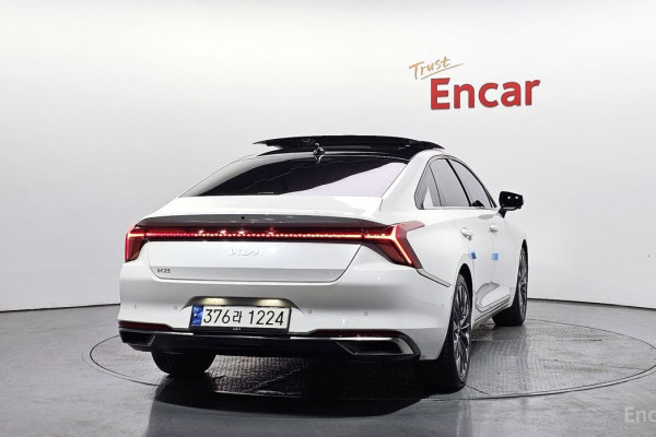 2023 Kia K8 с пробегом 23 408 км