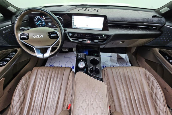 2023 Kia K8 с пробегом 23 408 км
