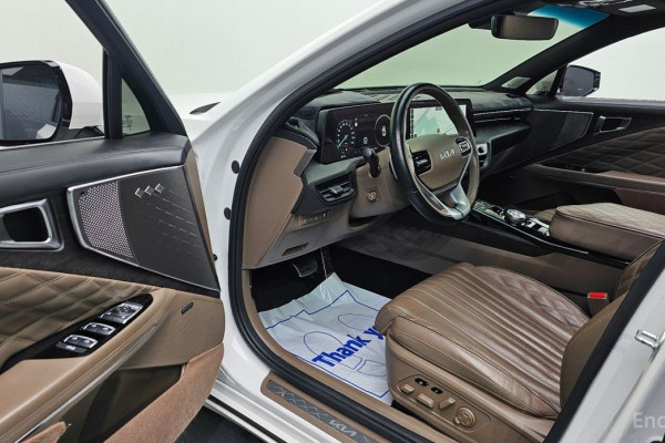 2023 Kia K8 с пробегом 23 408 км