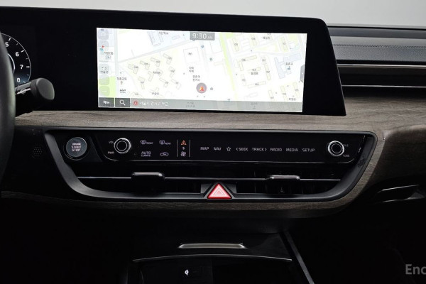 2023 Kia K8 с пробегом 83 519 км