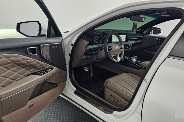 2023 Kia K8 с пробегом 49 715 км