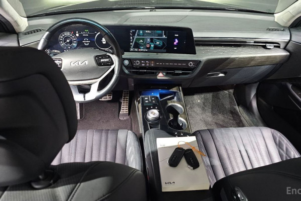 2023 Kia K8 с пробегом 77 721 км
