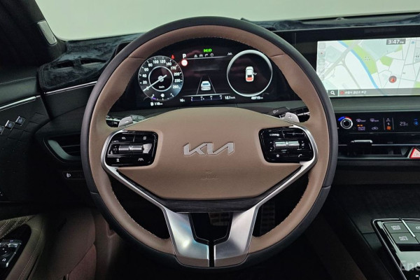 2023 Kia K8 с пробегом 49 715 км
