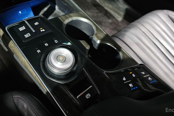 2023 Kia K8 с пробегом 77 721 км